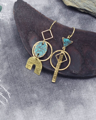 Boucles d'oreilles turquoises geometriques