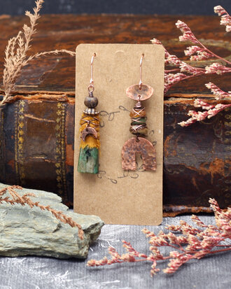 Boucles d'oreilles paganes avec agate verte