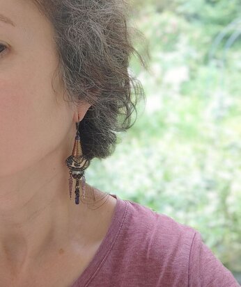 Boucles d'oreilles tribales avec lapis lazuli