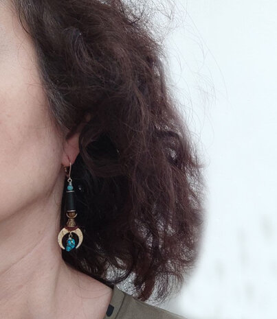 Boucles d'oreilles demi lune avec turquoise