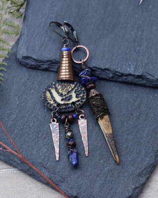 Boucles d'oreilles tribales avec lapis lazuli